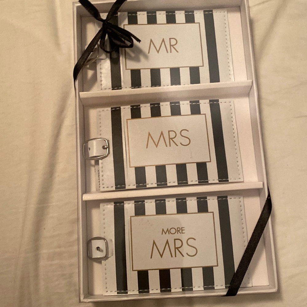 Newlywed Luggage Tags